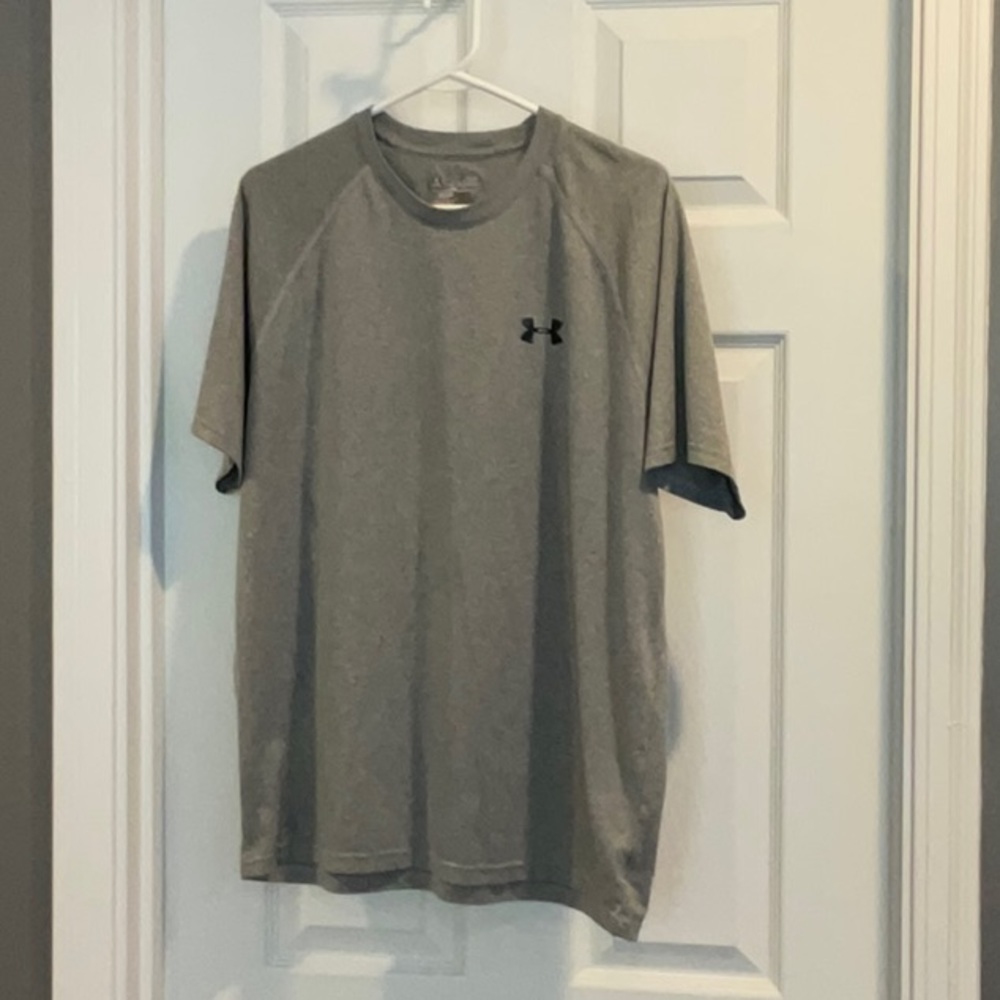 Mens t shirt